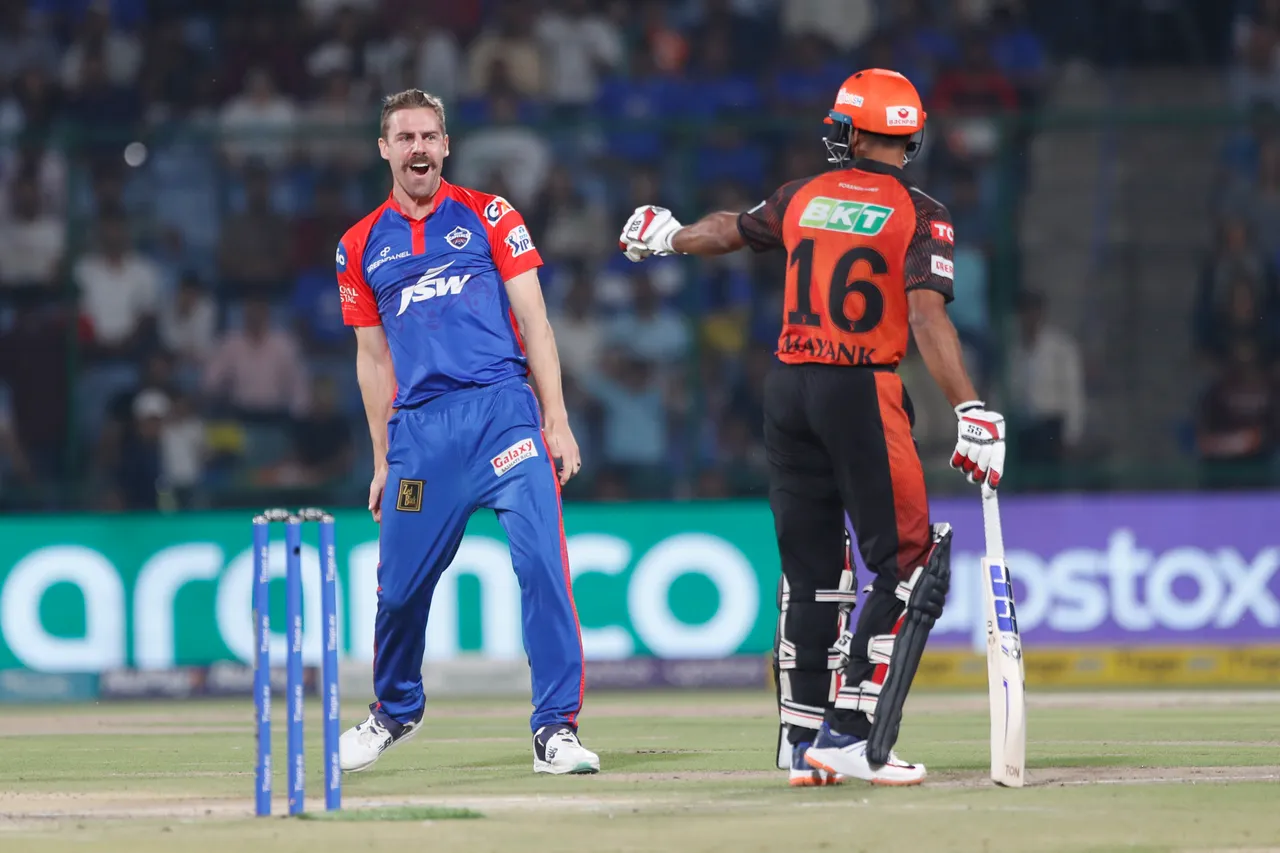 Dc Vs Srh Ipl Pitch Report Weather Report Highlights Head